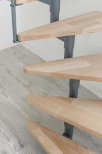 Style Turn_Buche_Gewendelt_Grau